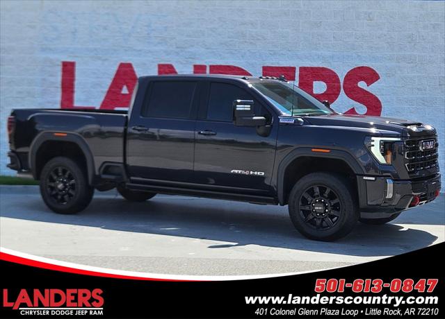 2024 GMC Sierra 2500HD 4WD Crew Cab Standard Bed AT4