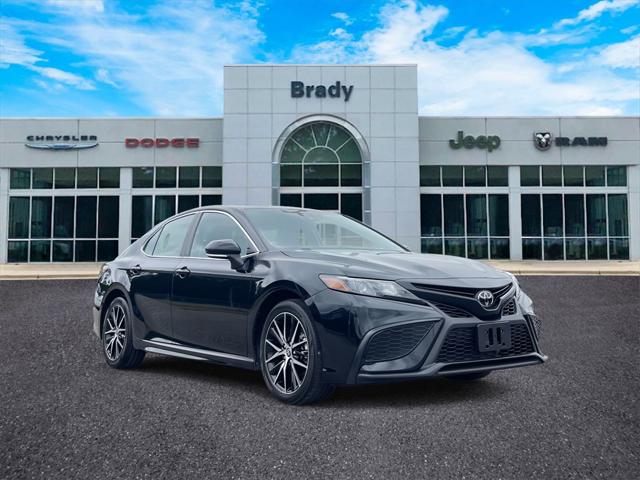 2024 Toyota Camry SE Nightshade