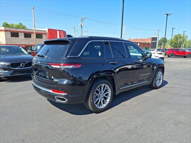 2023 Jeep Grand Cherokee Summit 4x4