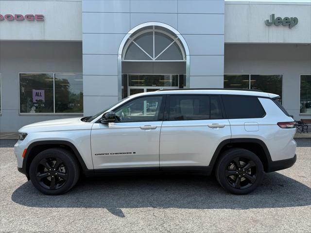 2022 Jeep Grand Cherokee L Limited 4x4