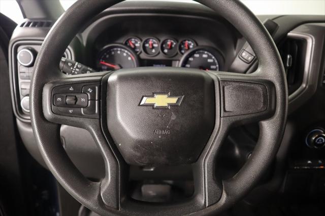 2022 Chevrolet Silverado 1500 4WD Crew Cab Short Bed Custom