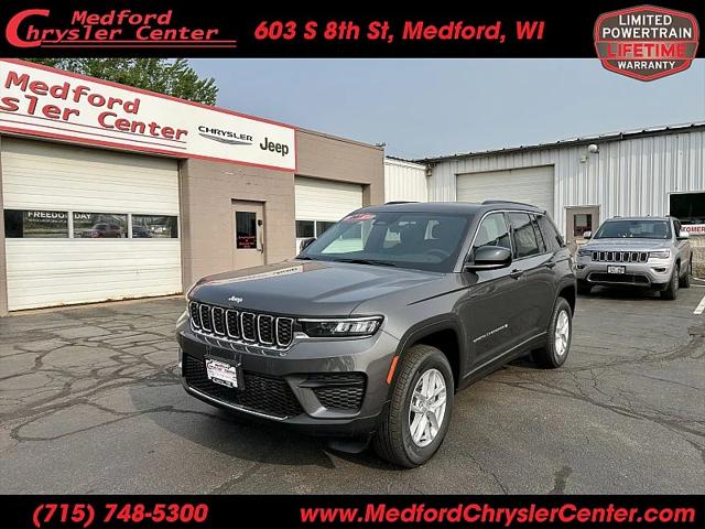 2025 Jeep Grand Cherokee GRAND CHEROKEE LAREDO X 4X4