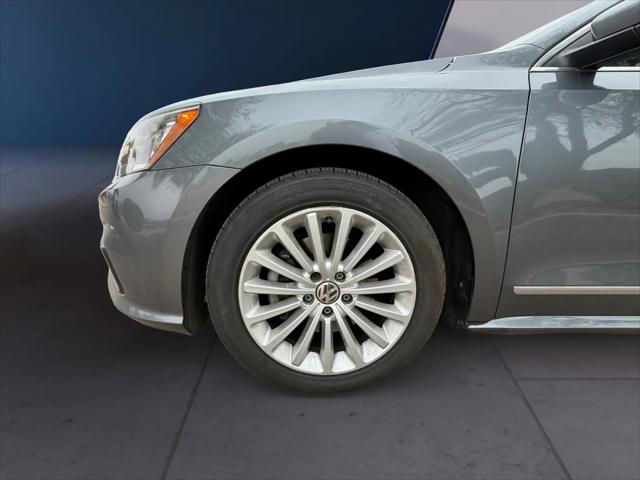 2016 Volkswagen Passat 1.8T SE