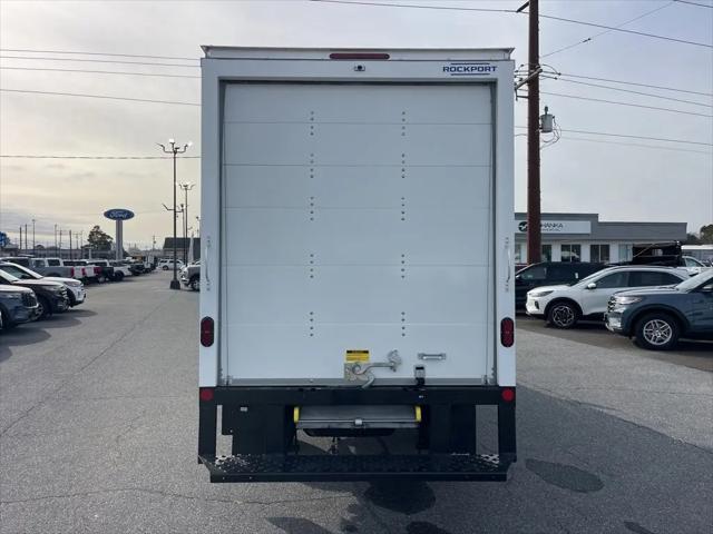 2025 Ford E-350 Cutaway E-Series Cutaway