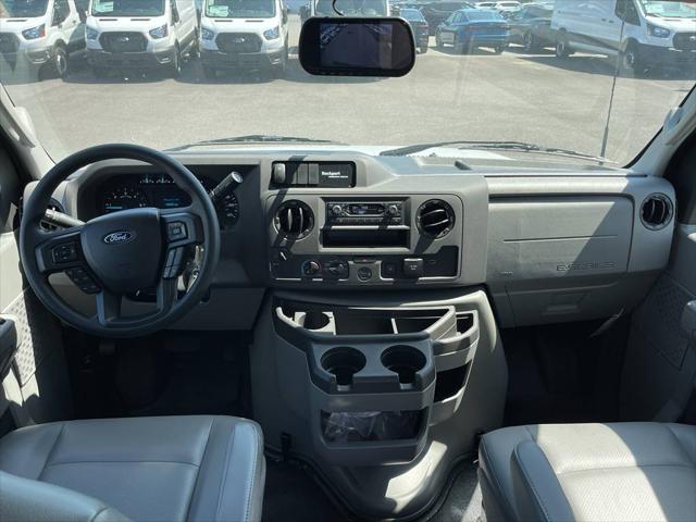 2025 Ford E-350 Cutaway E-Series Cutaway