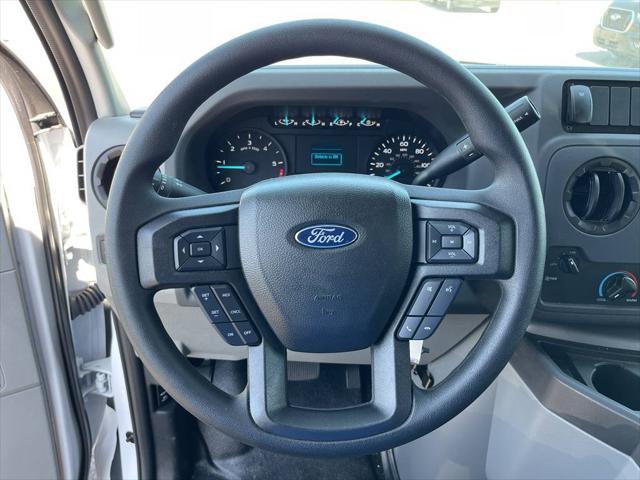 2025 Ford E-350 Cutaway E-Series Cutaway