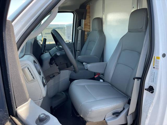 2025 Ford E-350 Cutaway E-Series Cutaway