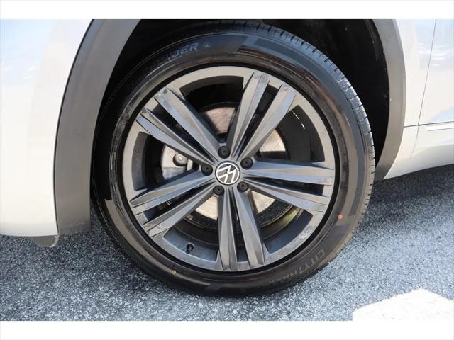 2021 Volkswagen Atlas 3.6L V6 SE w/Technology R-Line