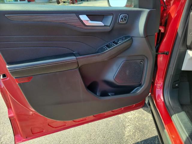 2024 Ford Escape Platinum