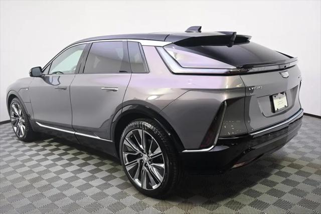 2025 Cadillac iQ Luxury w/1SE