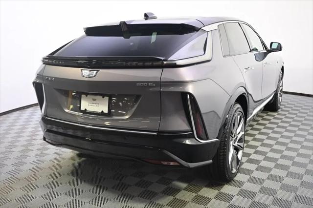 2025 Cadillac iQ Luxury w/1SE