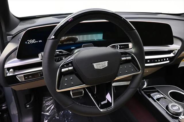 2025 Cadillac iQ Luxury w/1SE