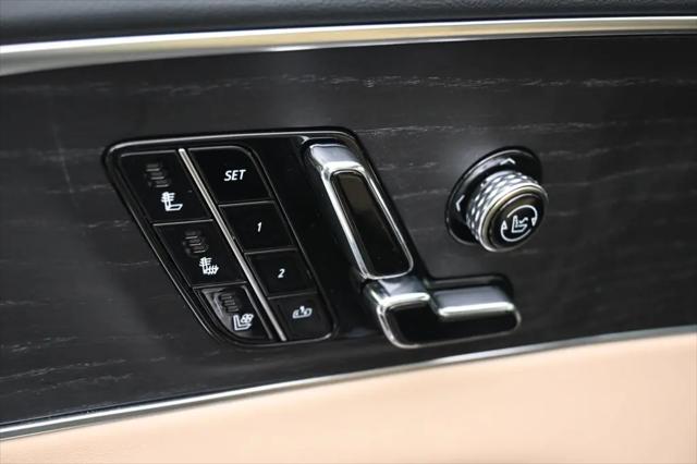 2025 Cadillac iQ Luxury w/1SE