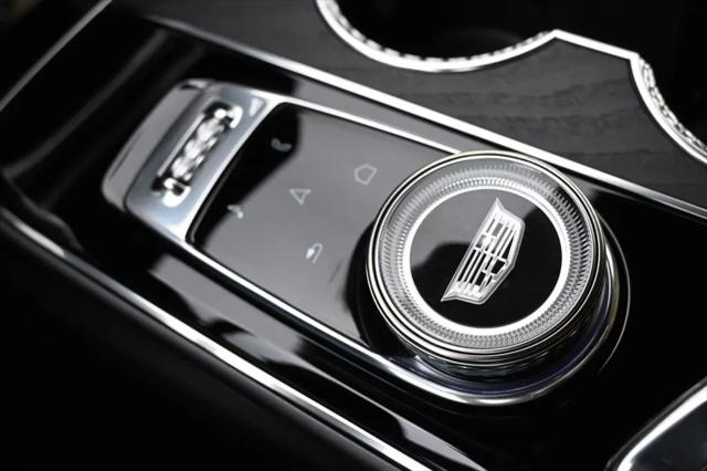 2025 Cadillac iQ Luxury w/1SE