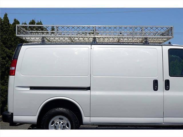 2021 Chevrolet Express Cargo Van RWD 3500 Regular Wheelbase WT