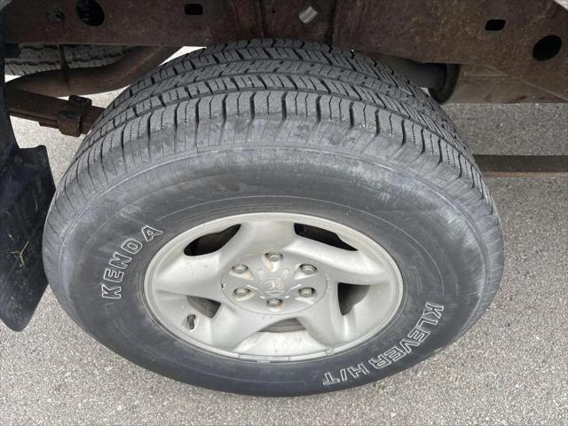 2002 Toyota Tundra SR5 V8