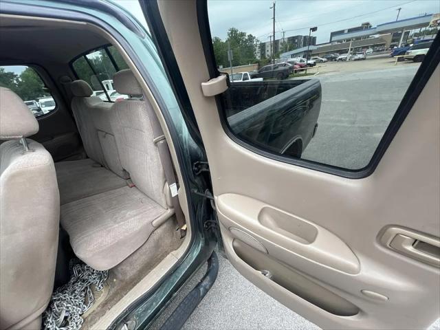 2002 Toyota Tundra SR5 V8