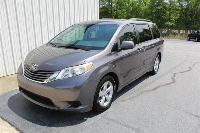 2015 Toyota Sienna LE 7 Passenger for sale in Fuquay-Varina, NC