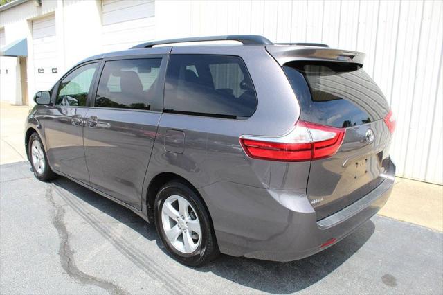 2015 Toyota Sienna LE 7 Passenger