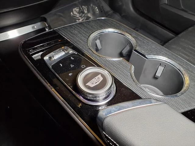 2026 Cadillac iQ V-Series w/1SV