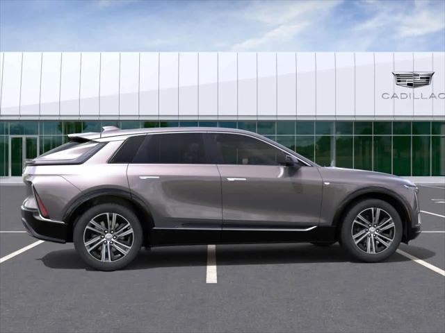 2025 Cadillac iQ Luxury w/1SD