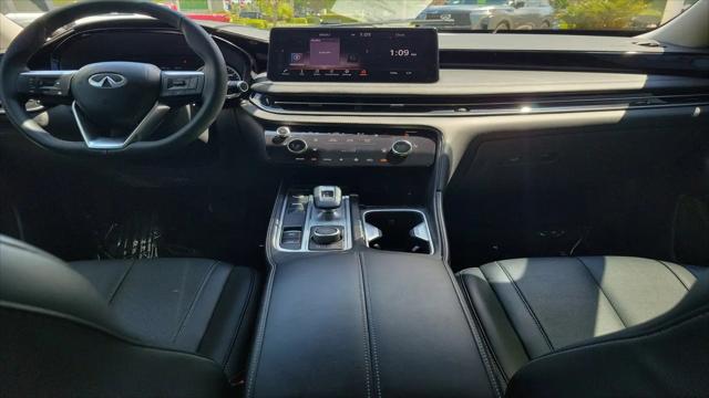 2025 INFINITI QX60 PURE