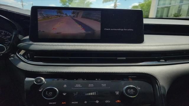 2025 INFINITI QX60 PURE