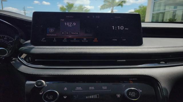 2025 INFINITI QX60 PURE