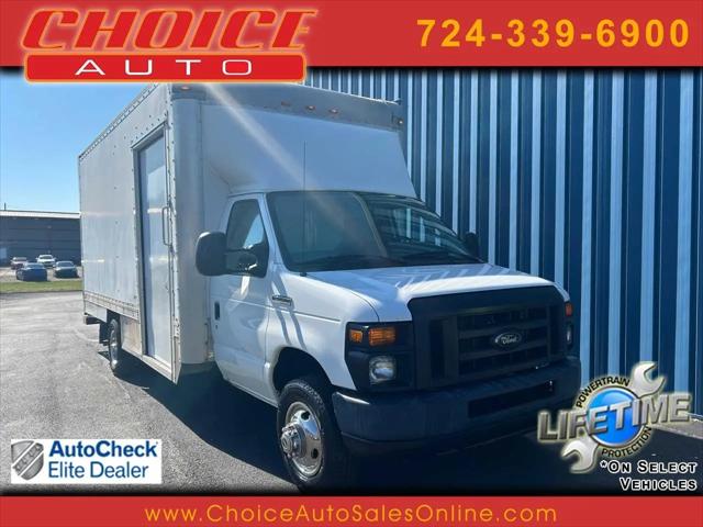2017 Ford E-450 Cutaway E-450 for sale in Murrysville, PA