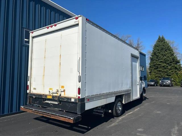 2017 Ford E-450 Cutaway E-450