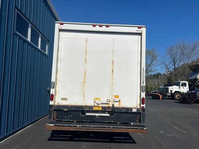 2017 Ford E-450 Cutaway E-450