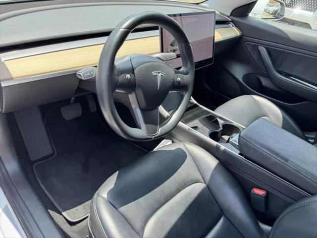 2019 Tesla Model 3 Mid Range