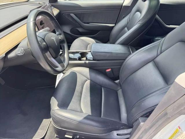 2019 Tesla Model 3 Mid Range