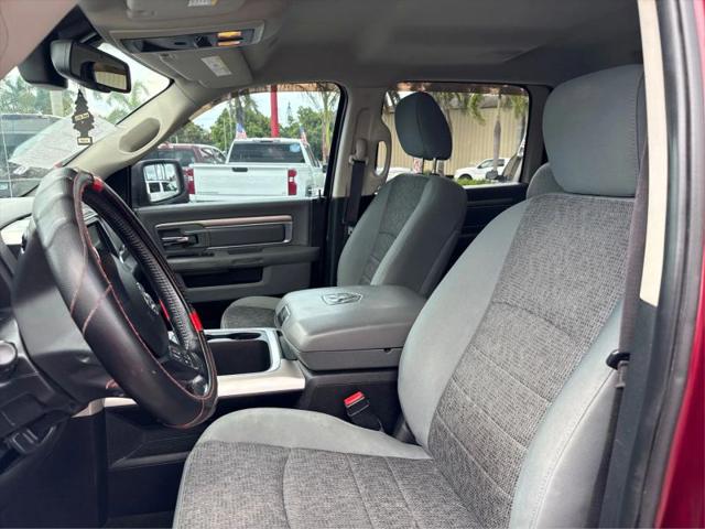 2017 Ram 1500 Big Horn Crew Cab 4x4 5'7" Box