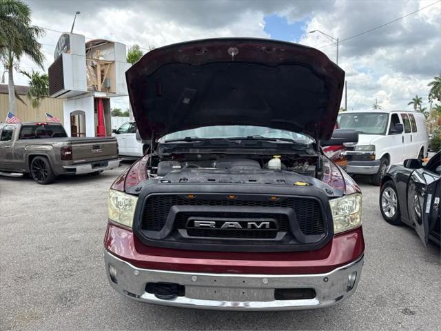 2017 Ram 1500 Big Horn Crew Cab 4x4 5'7" Box
