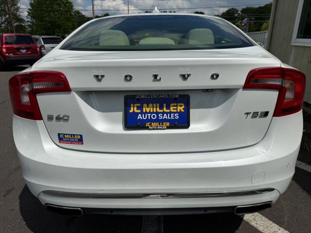 2016 Volvo S60 Inscription T5 Premier