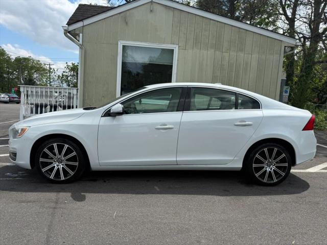 2016 Volvo S60 Inscription T5 Premier