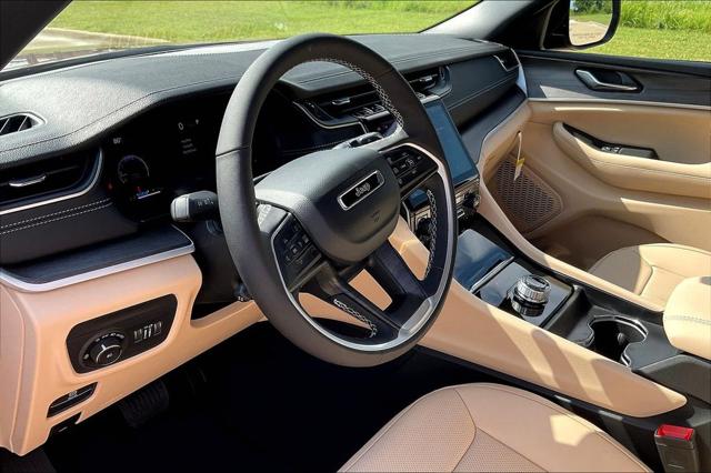 2025 Jeep Grand Cherokee L Limited 4x2