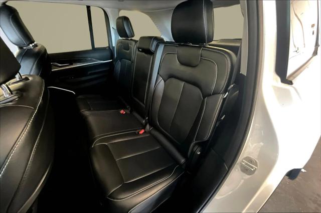 2022 Jeep Grand Cherokee Limited 4x4