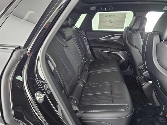2026 Cadillac iQ V-Series w/1SV