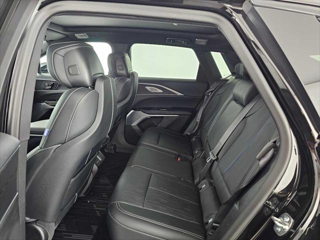 2026 Cadillac iQ V-Series w/1SV