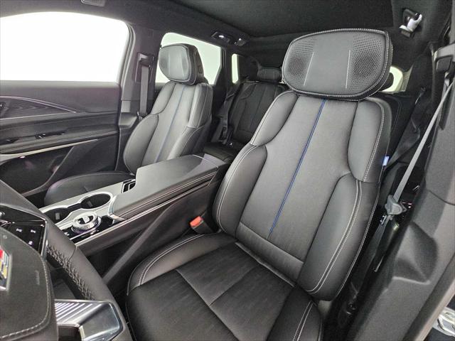 2026 Cadillac iQ V-Series w/1SV