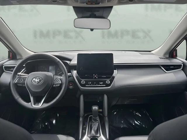 2023 Toyota Corolla Cross LE