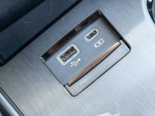 2025 Lexus ES 300h Unknown