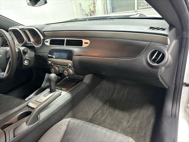 Used 2015 Chevrolet Camaro For Sale in Wilmington, OH