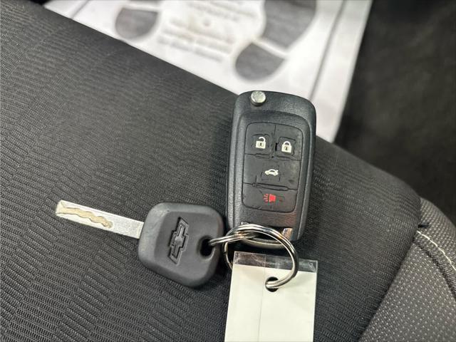 Used 2015 Chevrolet Camaro For Sale in Wilmington, OH