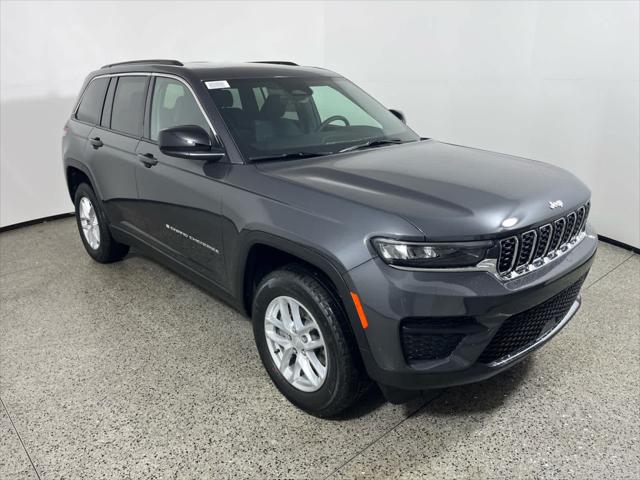 2025 Jeep Grand Cherokee GRAND CHEROKEE LAREDO X 4X2