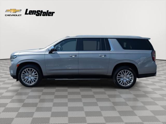 2023 Chevrolet Suburban 4WD Premier