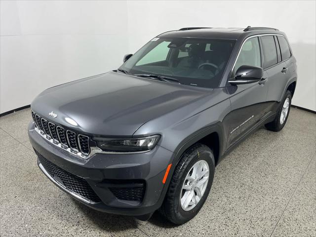 2025 Jeep Grand Cherokee GRAND CHEROKEE LAREDO X 4X2