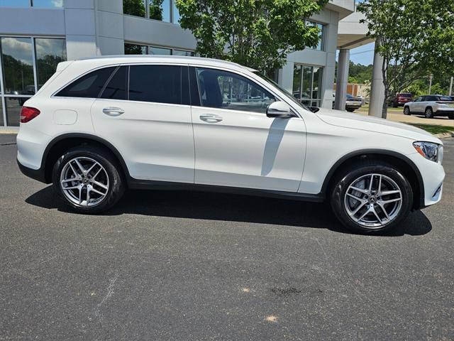 2019 Mercedes-Benz GLC 300 GLC 300